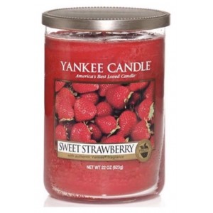 Yankee candle 22 oz Sweet Strawberry   323299958440